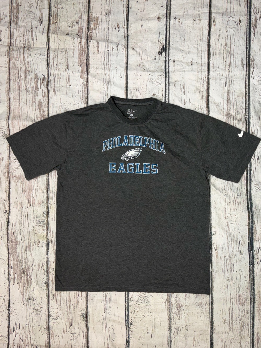 Philadelphia Eagles Nike NFL Football Men's Crewneck Sports Tshirt
